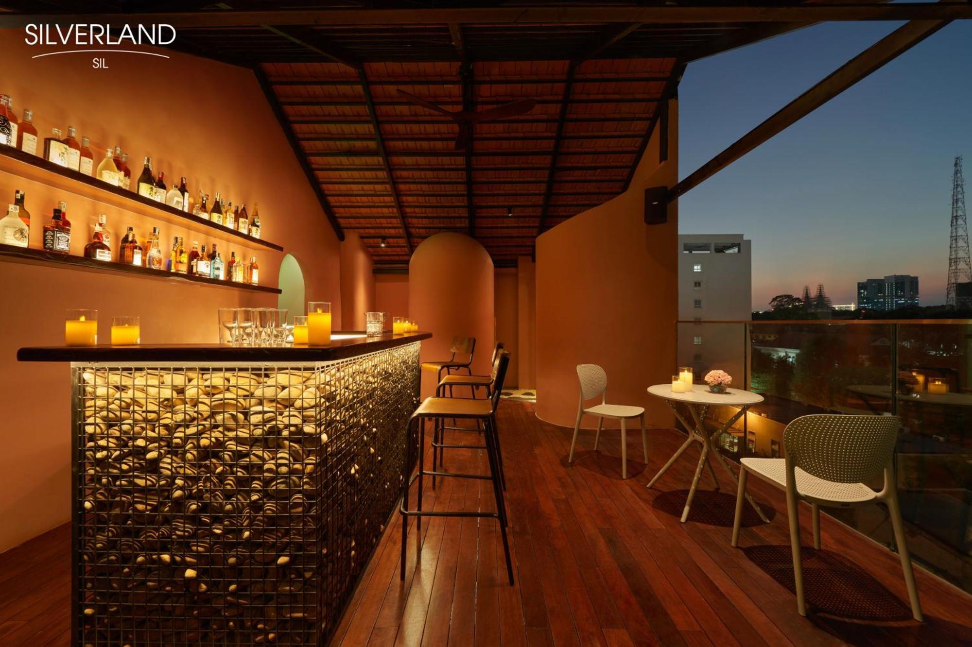 Silverland Sil Hotel Ho Chi Minh City Exterior photo