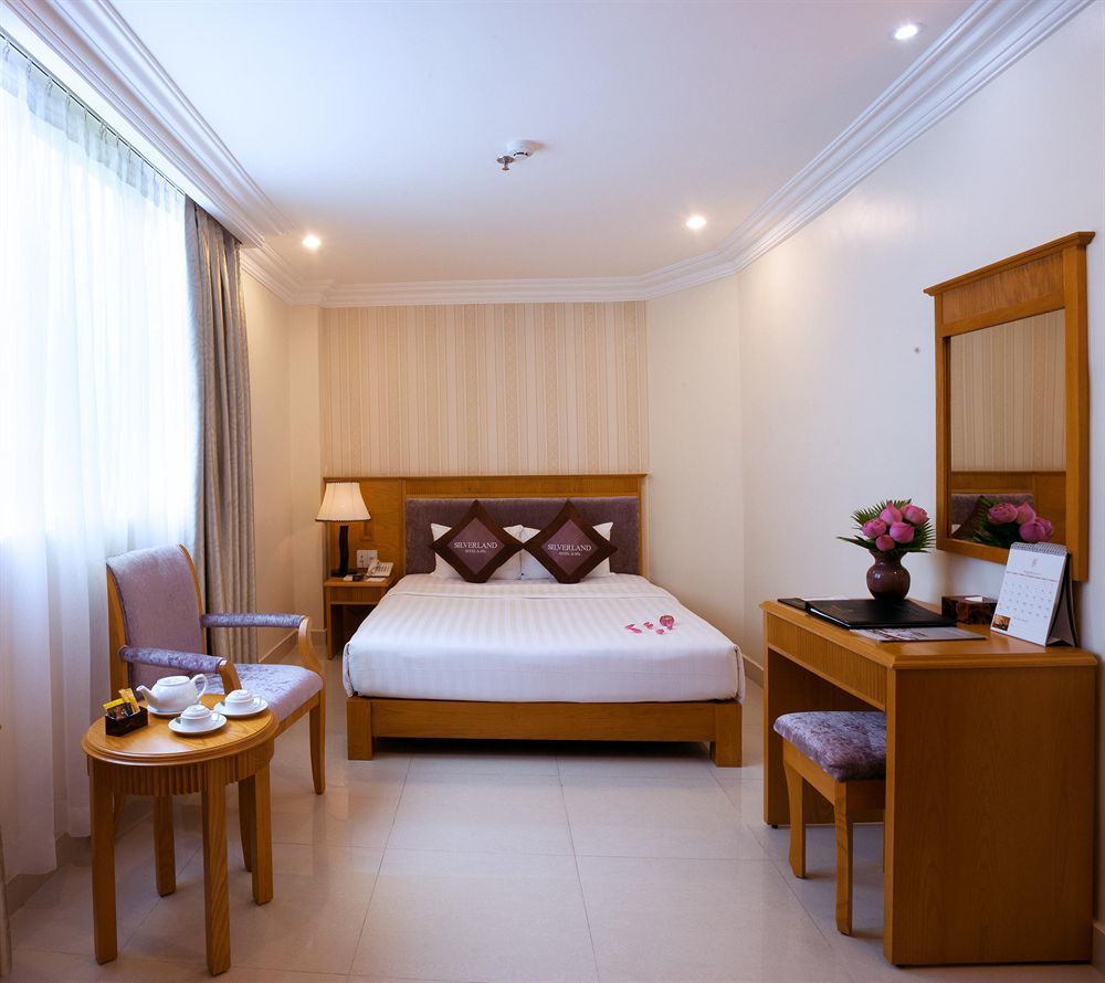 Silverland Sil Hotel Ho Chi Minh City Exterior photo